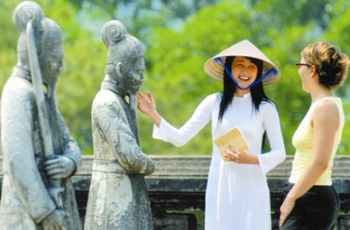 12 ngành học DỄ XIN VIỆC nhất tại Việt Nam trong vòng 5 năm tới – Trường Du lịch – Đại học Huế